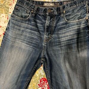 Buckle BKE jeans. 34R